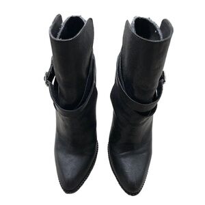 Cynthia Vincent ankle booties